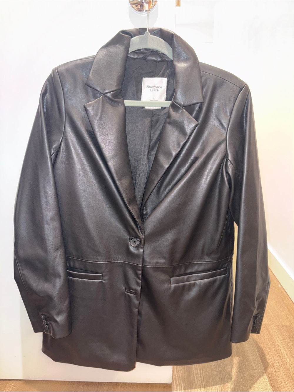 Abercrombie & Fitch Black Faux Leather Single-Button Blazer